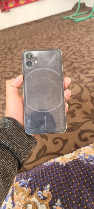 NOTHING 128gb/10gb Flagmin telefonlar qatoriga kiradi