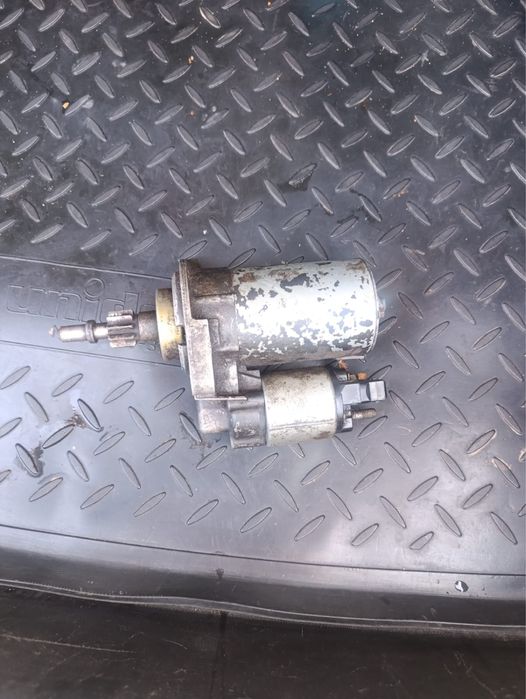 Продам стартер на Пассат Б 3, Б 4