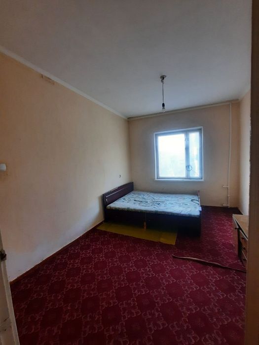 Чирчикда жойлашган 2хона 3этаж срочно сотилвоти