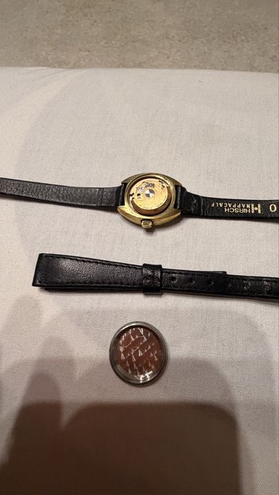 Catorex Automatic, elvețian, cu 25 de rubine. Mișcare