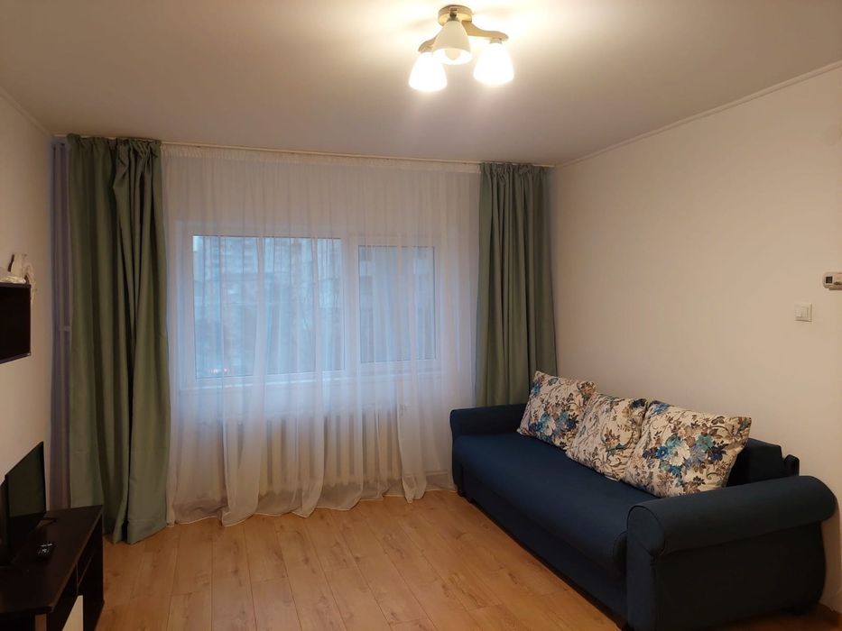Inchiriez apartament 1 camera/f spatios 42mp/etaj 3, lift/Zimbru-Pasaj Octav Bancila
