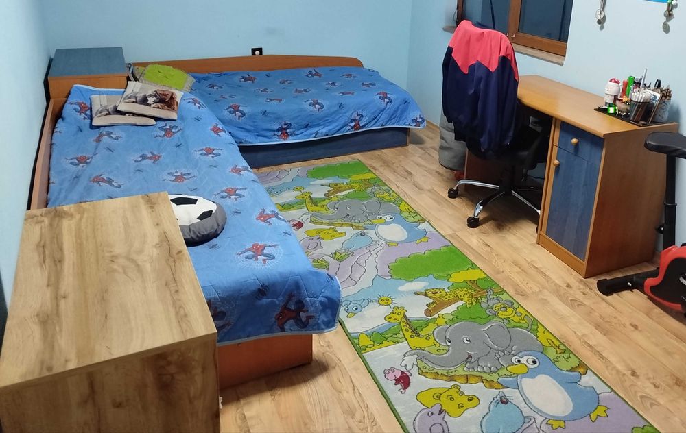 Продавам детско обзавеждане!