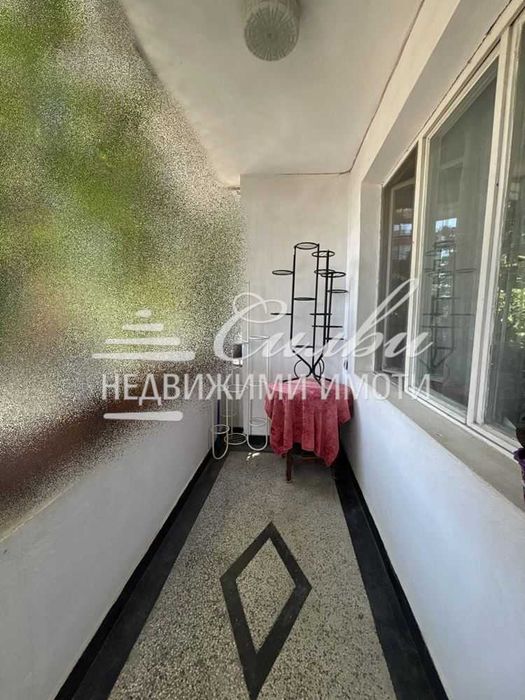 Продава се Четиристаен апартамент в Шумен, Математическа гимназия - 103 кв.м за 1787 €/кв.м - Снимка #12
