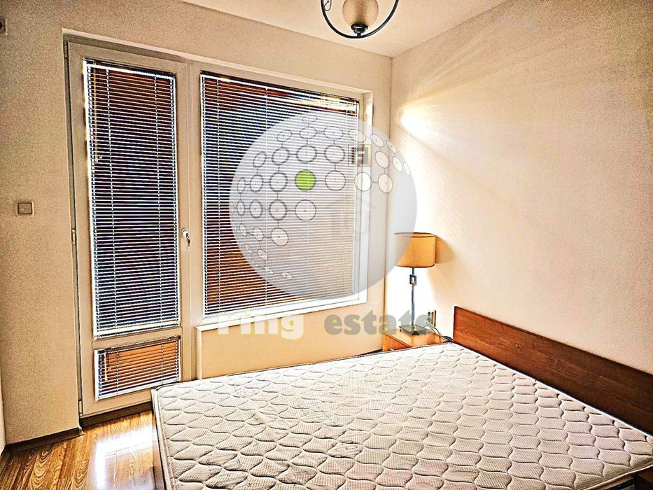 Обзаведен тристаен ДОМ в малка бутикова сграда, в района на Х-л Санкт