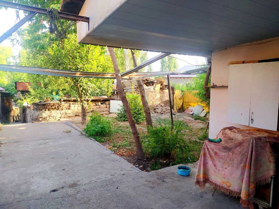 Продам Дом с участком 4.3 сотки вдоль трассы ТТЗ-Чирчик