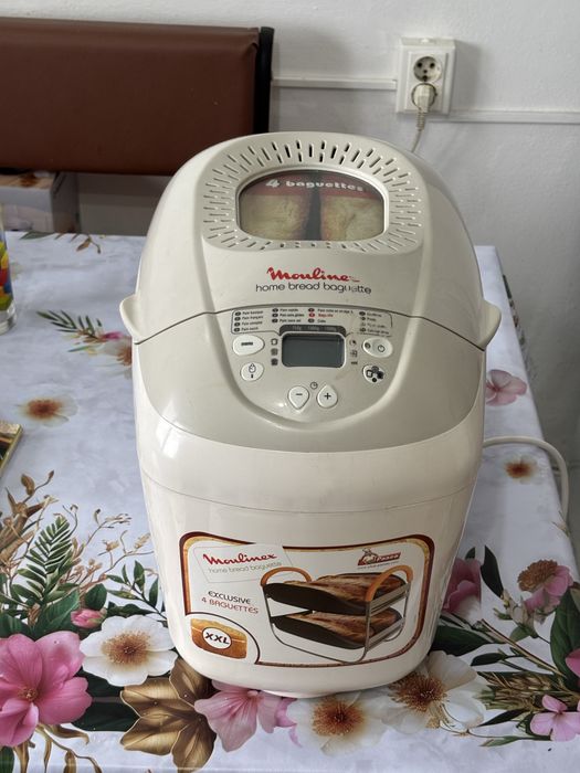 Masina de facut paine Moulinex