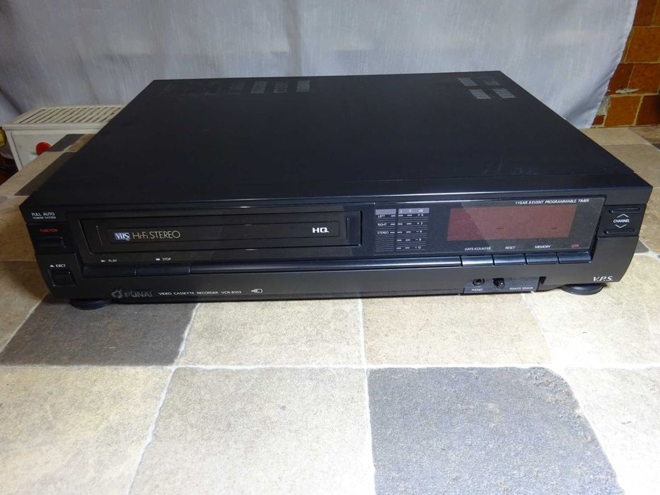Video recorder Funai VCR-8103/HiFi Stereo -defect