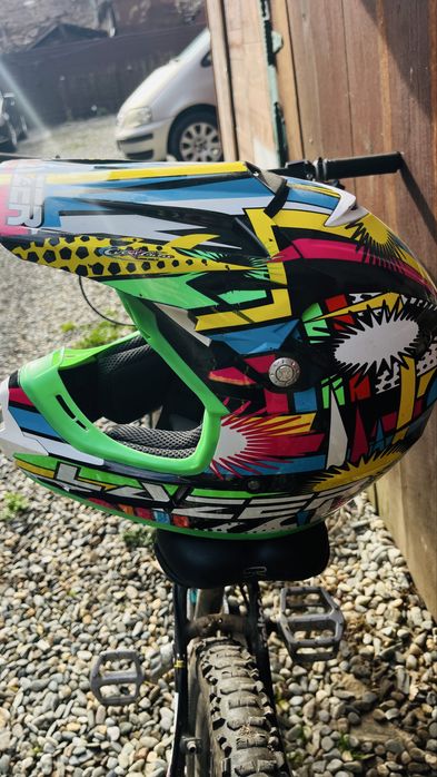 Vand ce se vede in poze