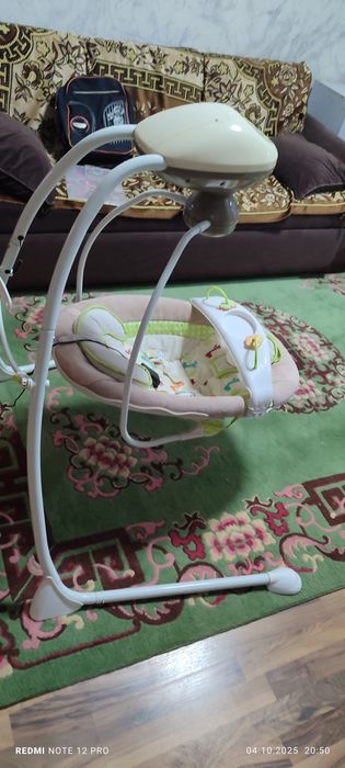 Продам люльку  качелю яйцо