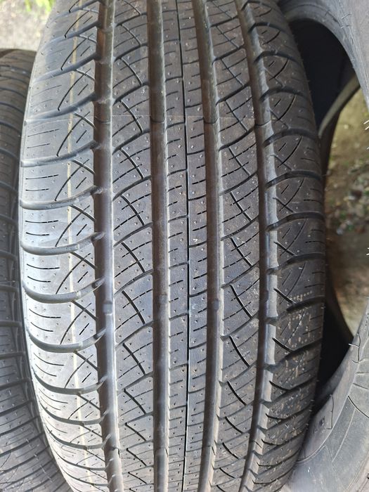 Продам шины 225/55/18 Китай
