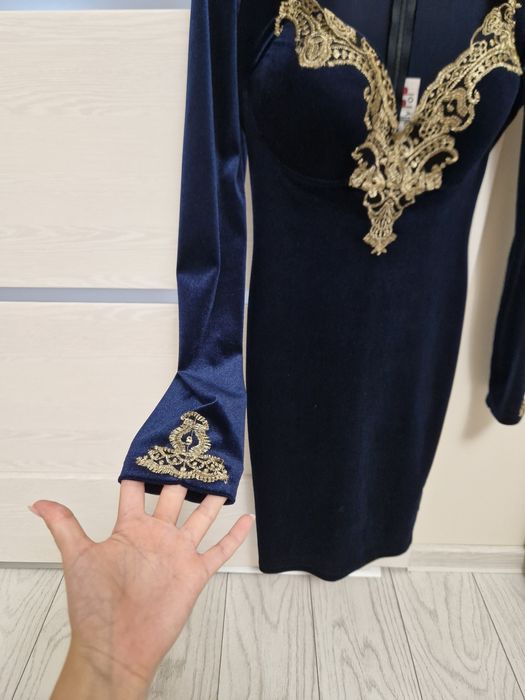 Rochie elegantă de catifea