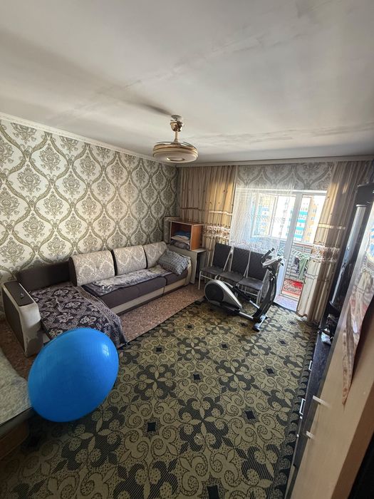 Продам 3-х комнатную квартиру