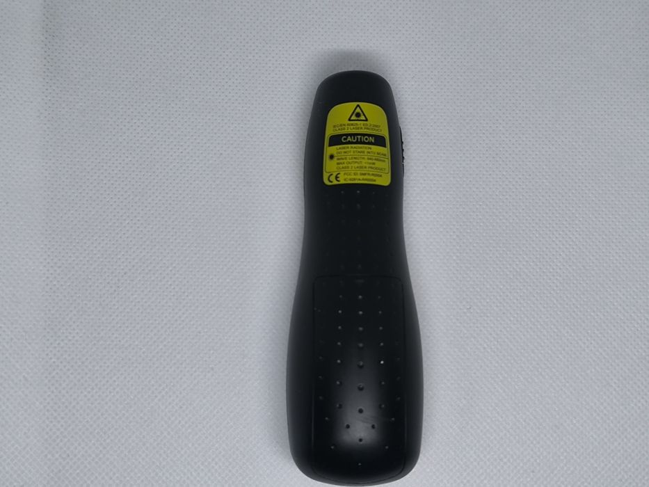 Презентер Logitech R400