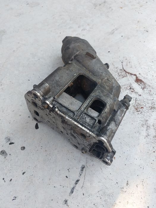 Маслен охладител Бмв bmw e90 е92 е91 320d 177кс  n47