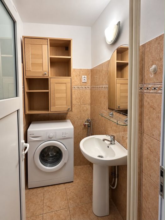 3 CAMERE I.C. BRATIANU PITEȘTI | 74 mp + | 2 băi | direct proprietar