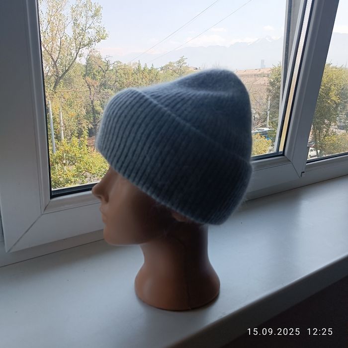 Шапочка зимняя женская