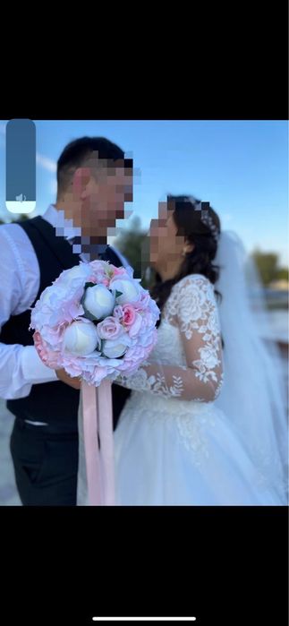 Свадебное платье