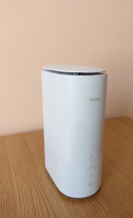 ZTE MC801A рутер, 5G, Бял