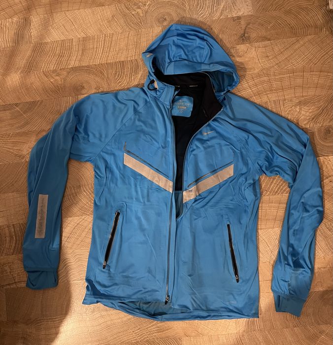 Geaca Nike storm mar M