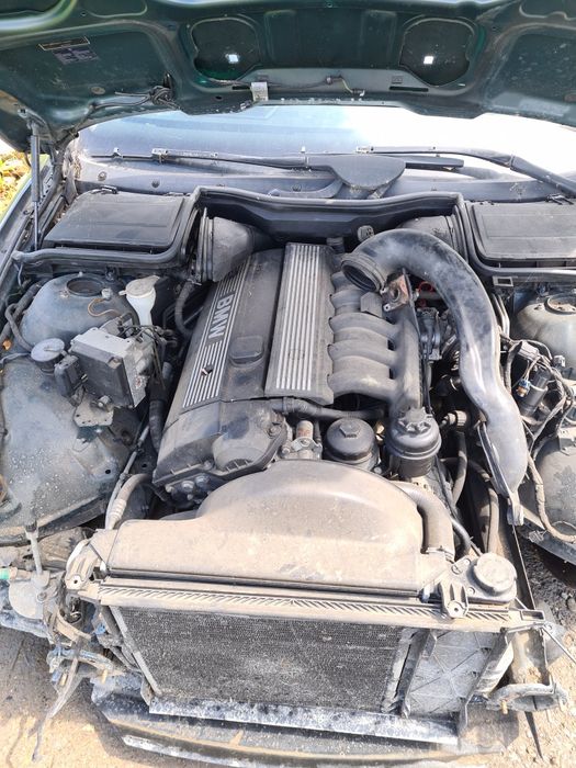 Bmw e39  2.0 benzina