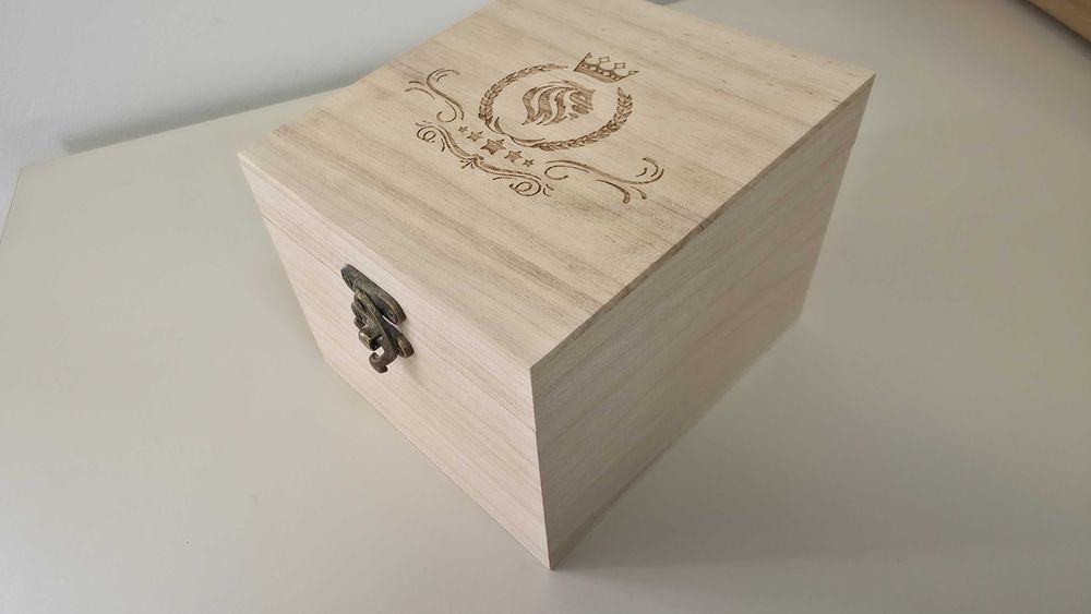 Pahar whisky în cutie de lemn, cadou bărbat născut în 1965, 360 ml