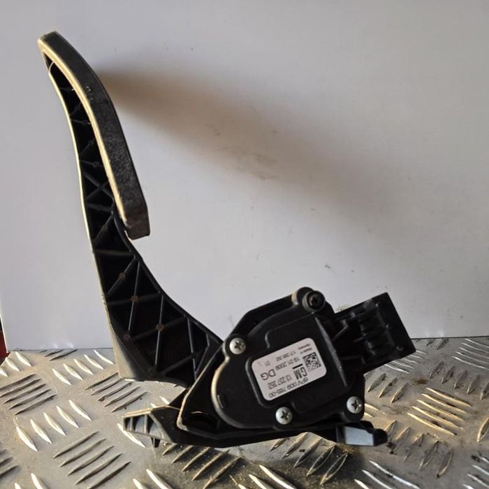 Pedala acceleratie Opel Insignia A Country Tourer