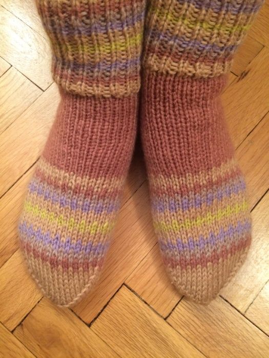 Вълнени чорапи изработвам