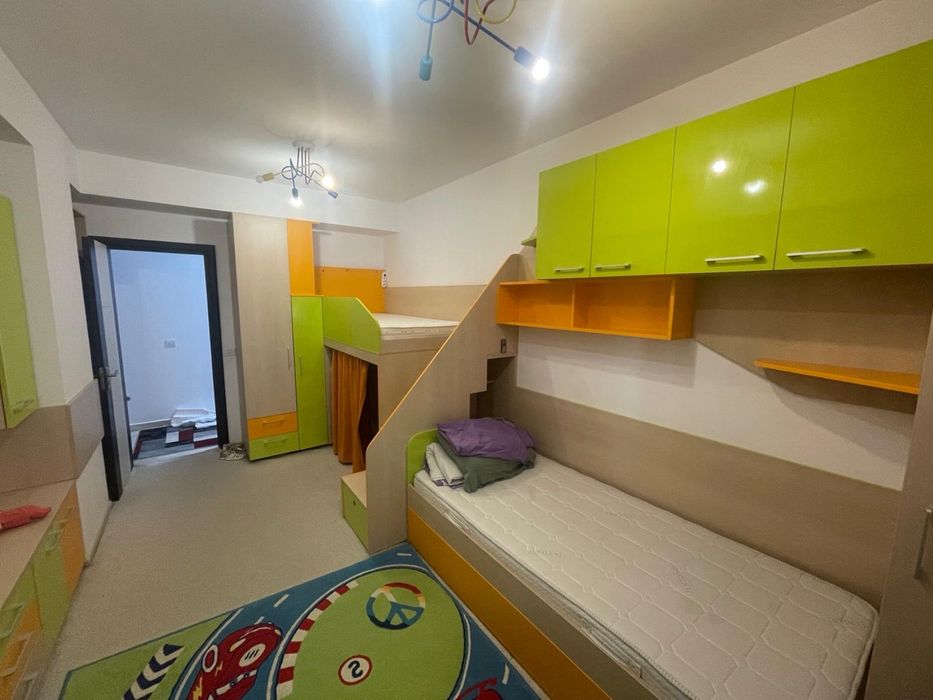 3 camere de inchiriat in Isaran