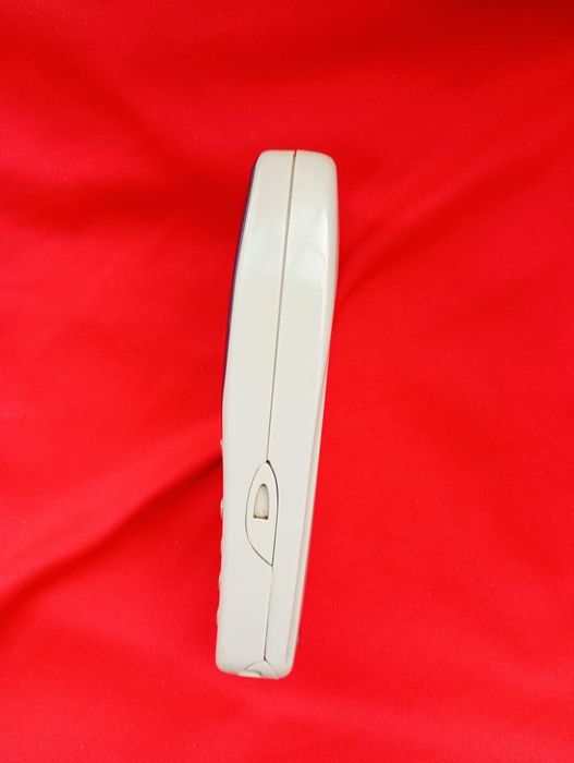 Nokia 3310 + încărcător ( decodat, baterie nouă,lb română)