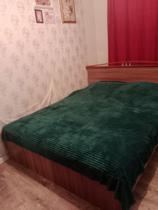 Срочно продам спальний гарнитур