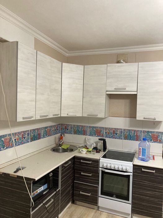 Кухонный Гарнитур с Вытяжкой