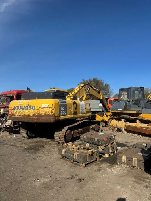 Экскаваторы KOMATSU