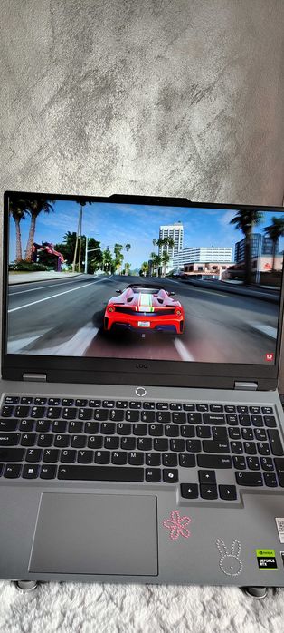 Laptop Gaming LENOVO LOQ 15ARP9 AMD Ryzen 7 7435HS pana la 4.5GHz, 15.6" FHD 24GB SSD 1TB NVIDIA GeForce RTX 4070 8GB, in Garantie, Factura