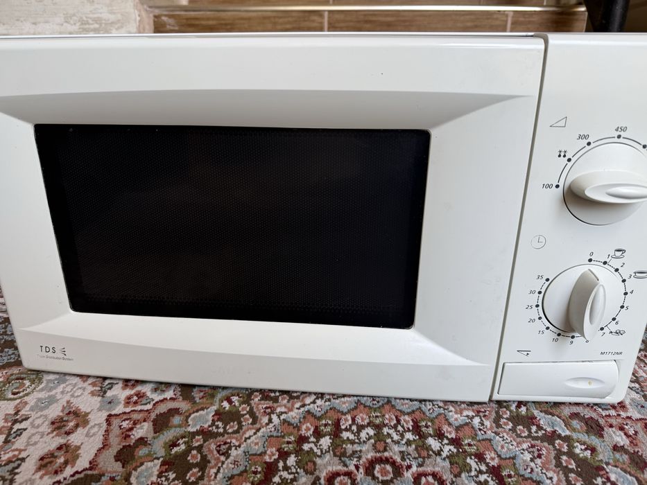 Микроволновка б/у