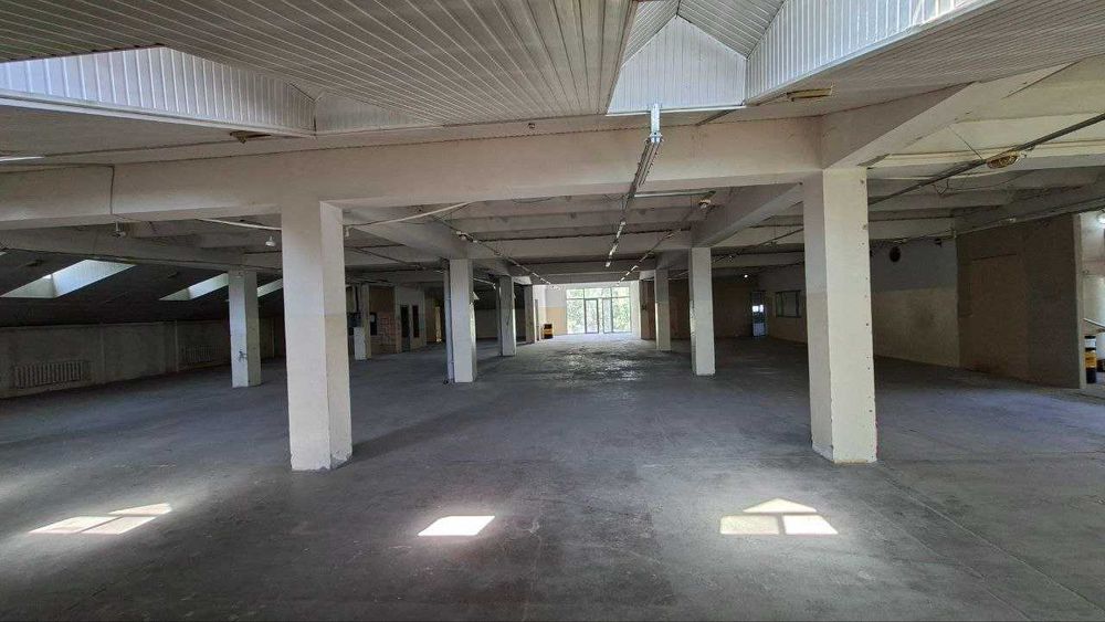 Аренда помещений в Чиланзар 23-квартал 1800 м2 / Arendaga joy 1800 m2