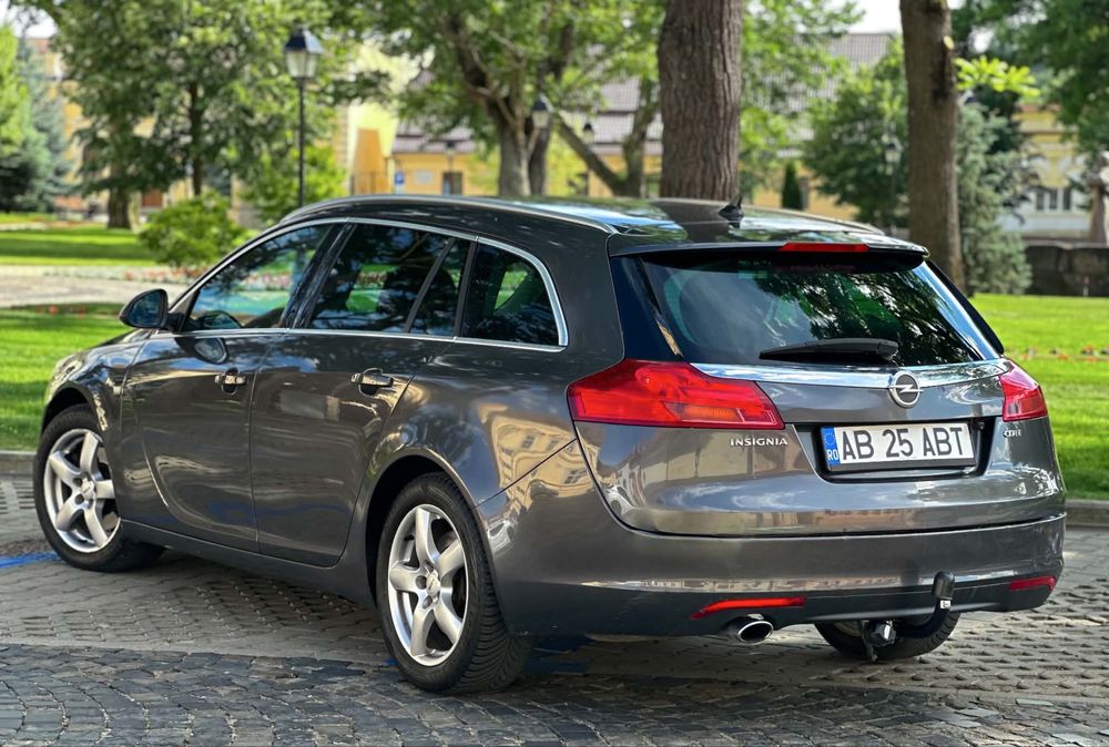 Opel Insignia 2.0CDTI -An 2010/Euro 5 - Foarte Întreținut
