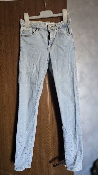 Pantaloni pentru fetite zara