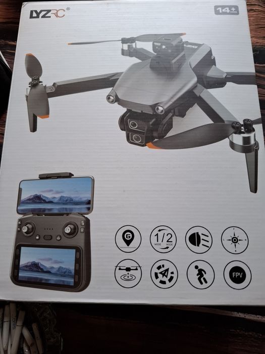 Поодам квадрокоптер LYZ RC 600 Mac