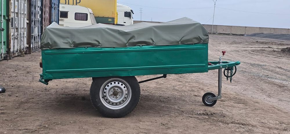 Легковой прицеп.