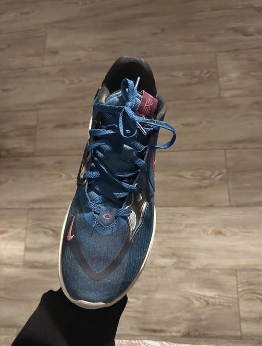 Kyrie 5 low rare