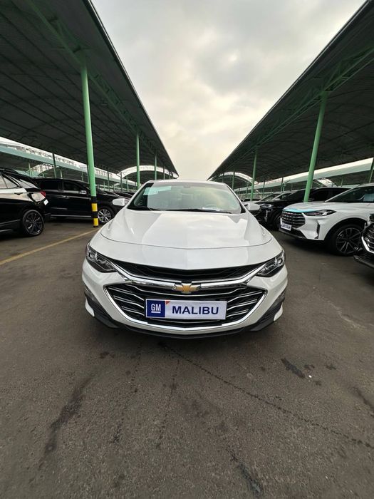 Malibu 2 Turbo sotiladi!!