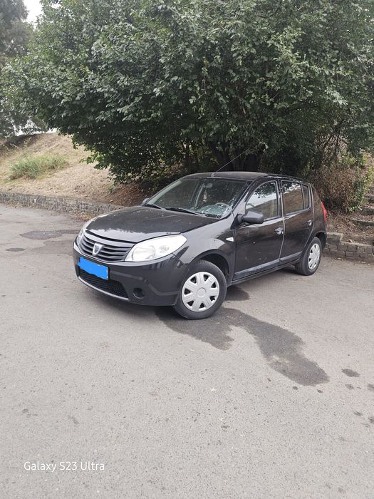 DACIA Sandero 2012 — imagine 1