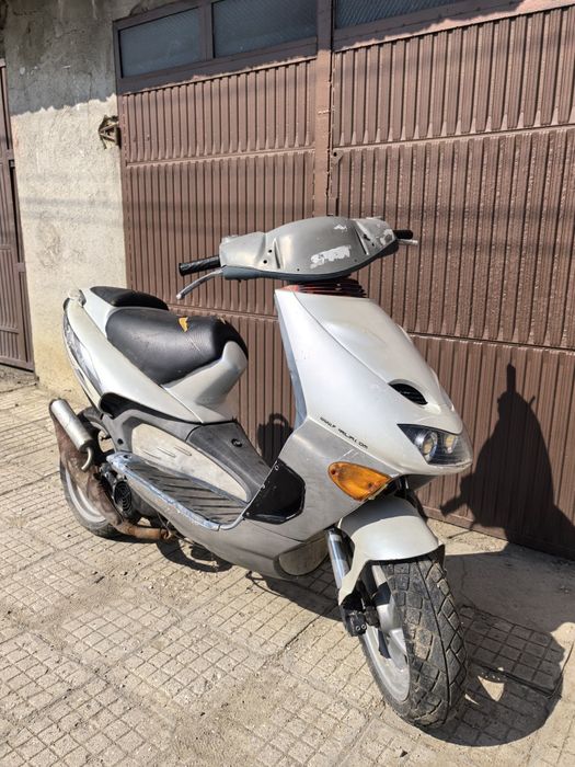 Aprilia SR50 Minarelli въздушно НА ЧАСТИ