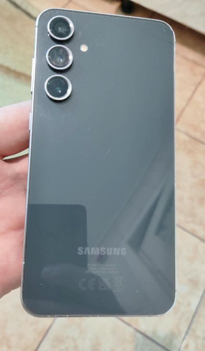 Samsung s23 FE 128/8 gb