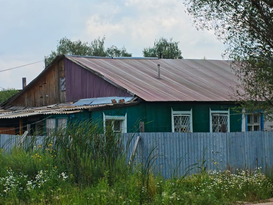 Продам двухкомнатную  квартиру