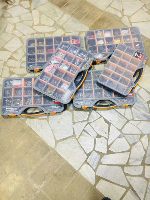 Удобные фирменные ящики чемоданчики автосервис, в быту MADE IN POLAND