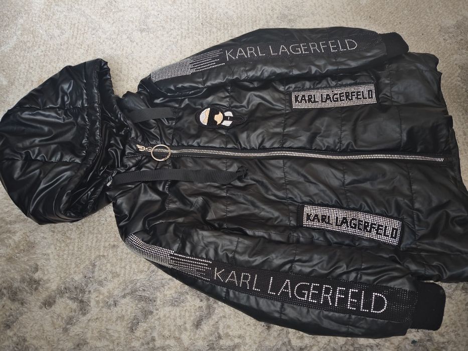 Ветровка на девочку