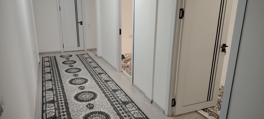 Янги хаёт хушнуд махалла 6- этаж 2хонали(73,25кв)сотилади.