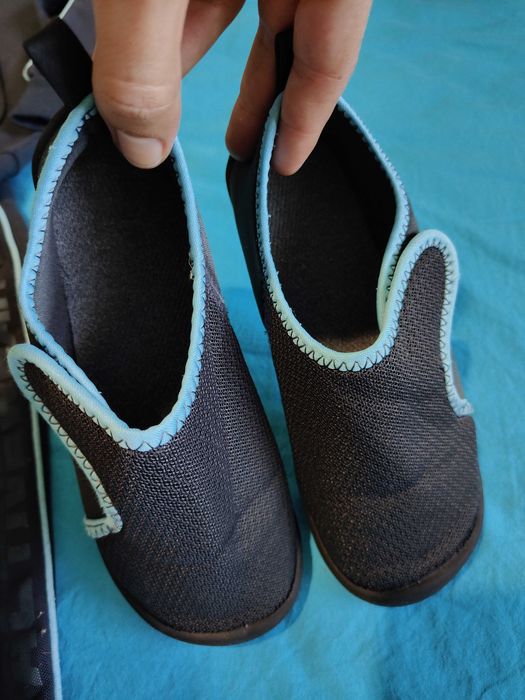 Детски екипи и домашни пантофи