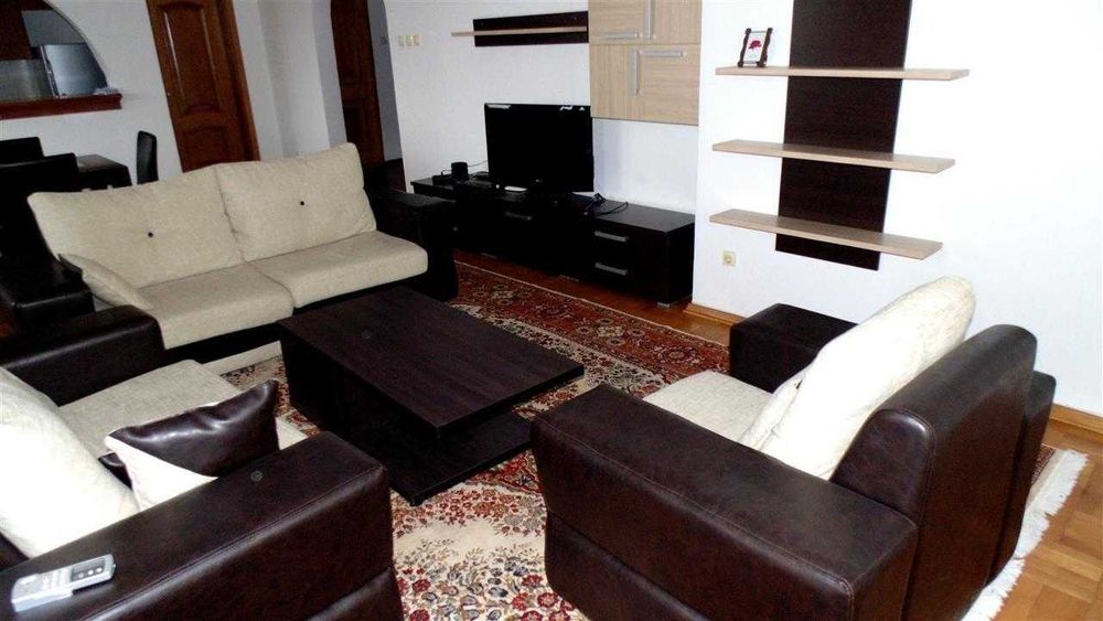 Дава се под наем Двустаен апартамент в Бургас, Възраждане - 54 кв.м за 178.5 € - Снимка #1